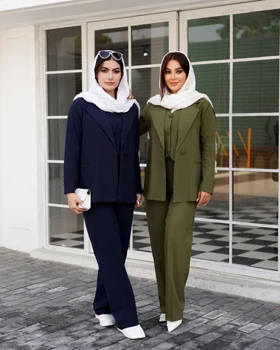 کت و شلوار بهمراه جلیقه مدل ماژان