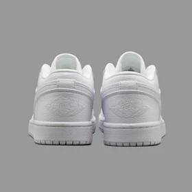 نایکی جردن 1 تریپل وایت ساق کوتاه Nike Air Jordan 1 Low Triple White