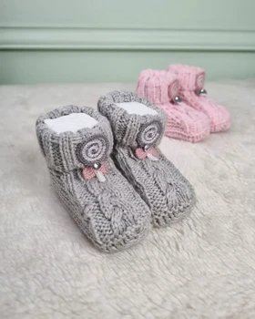 پاپوش کاموایی نوزادی طرح پاپیون