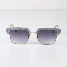 عینک آفتابی اورجینال لوکس Speedtailدولچه اند گابانا Dolce & Gabbana مدل EA-DG6185 با طراحی جذاب وشیک جدید پینترسی اقساط (نقره ای)