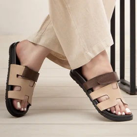 صندل هرمس چسبی_کرم قهوه ای کد 6231