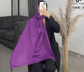 شال منگوله‌دار