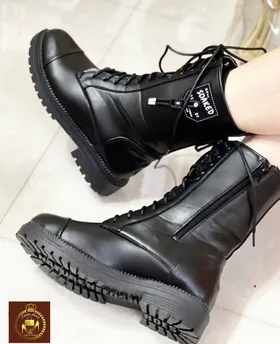 نیم بوت بندی اسپرت زنانه SOAKED