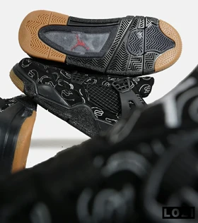 کفش کتانی ساق‌دار مردانه و زنانه مشکی Jordan 4 x Kaws مدل 6886