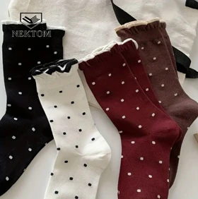 جوراب ساق‌دار خال‌خال 1339