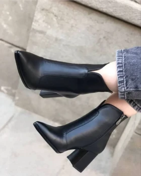 نیم بوت پاشندار