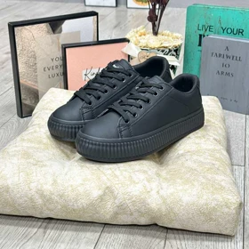 ونس زنانه رنگ مشکی vans