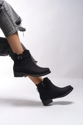 بوت و نیم بوت زنانه ریکن riccon