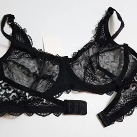 ست شورت و سوتین برندکارنا رزفنردار کد 105030-3000-1مشکی نقره ای