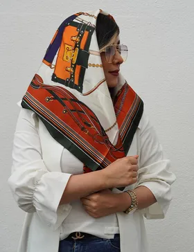 روسری ساتن ابریشمی آوا