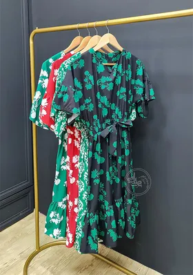 پیراهن عروسکی