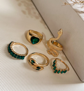 انگشتر پکی مار زمردی ring pack