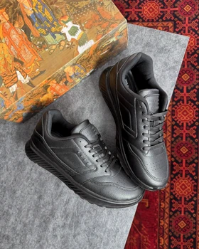 کتانی مردانه مدل اکو