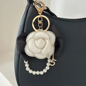 چارم کیف گل شنل کد 749