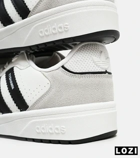 کفش کتانی مردانه سفید مشکی ADIDAS Tyshawn