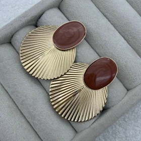 گوشواره گرد طلایی شیاردار