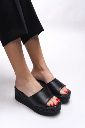 دمپایی زنانه ریکان riccon