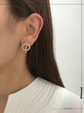 گوشواره قفل تی نگین‌دار