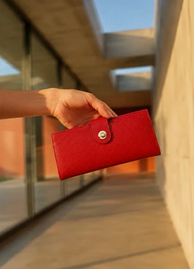 کیفپول زنانه چرم طبیعی red1