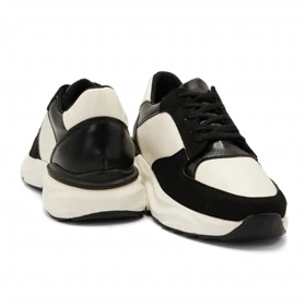 کفش راحتی زنانه مدل Stradivarius Sneakers - SKB85