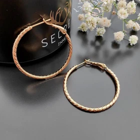 گوشواره حلقه‌ای پیچ خورده ژوپینگ کد 93