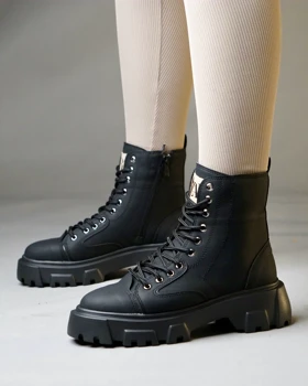 کفش زمستانی زنانه نیم بوت شیدا