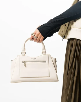 David Jones CM6977