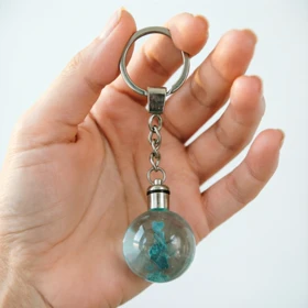 جاکلیدی گوی کریستالی چراغ‌دار