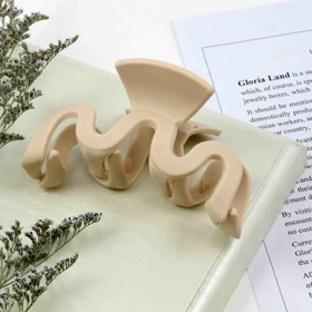 کلیپس مو زنانه مدل مارپیچ شمعی کد G_Lnd_1398