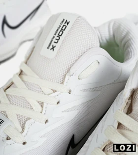 کفش کتانی مردانه سفید مشکی NIKE zoom x