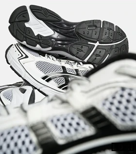 کفش کتانی بزرگ پا سفید مشکی ASICS GT 2130