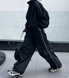 ست سویشرت و شلوار نواردار اسپرت