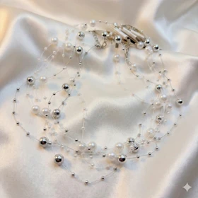 گردنبند نامرئی طرح «مروارید معلق» (Illusion Necklace) | مینیمال و اقتصادی