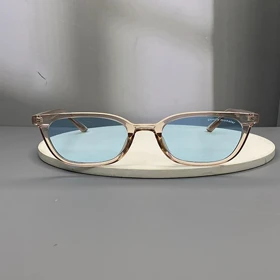 عینک آفتابی زنانه جنتل مانستر با فریم کائوچو و لنز پلی‌کربنات UV400 Gentle Monster Women