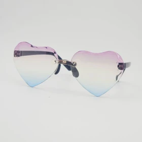 عینک آفتابی بچگانه طرح قلب با شیشه‌های ضد اشعه UV (بنفش آبی)