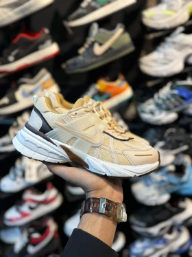 کتانی v2k مردانه کرم قهوه ای