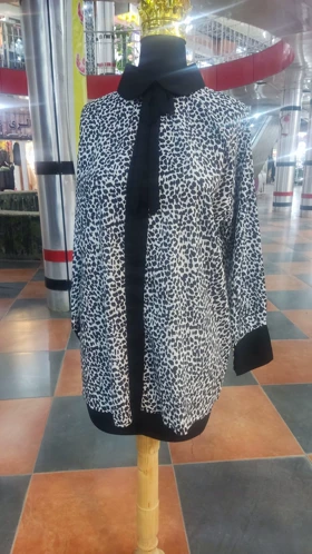 شومیز زنانه پلنگی بزرگ