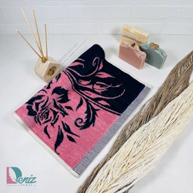 حوله دستی طرح چیچک رنگ کالباسی
