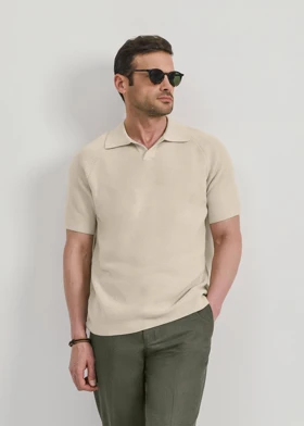 پولوشرت V-Neck