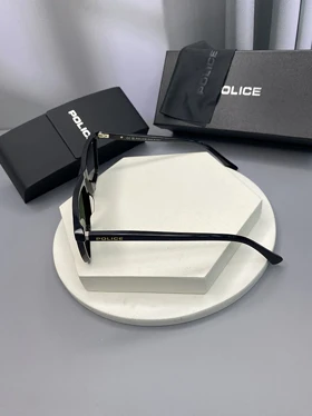 عینک آفتابی پلیس مدل XB2304 سبک، حرفه‌ای و مجهز به عدسی پلاریزه با محافظ UV400