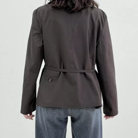 کت زنانه لینن پشت جیب