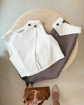 تاپ و شلوارک پارچه‌ای
