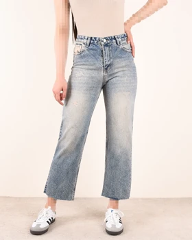 شلوار جین پایین کات