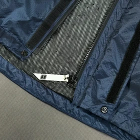 Size M-S بادگیر ضد باران اورجینال برند BERGHAUS آلمان