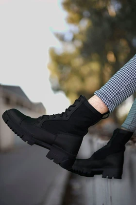 بوت و نیم بوت مردانه ریکن riccon