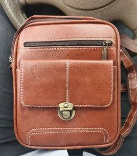 کیف چرمی دوشی قفل ناخنی 1965