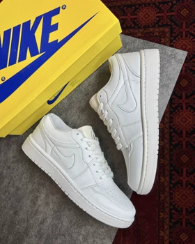 کتانی جردن وان سفید