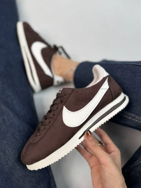 نایک کورتز 1953