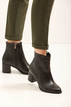 بوت و نیم بوت زنانه marinarosse marinarosse