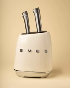 جاکاردی به همراه چاقو SMEG